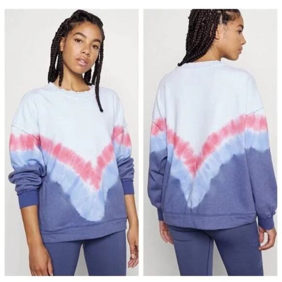Free People Movement Oversized Crewneck Bohemian Pullover Sweatshirt Tie Dye XS - Picture 2 of 7